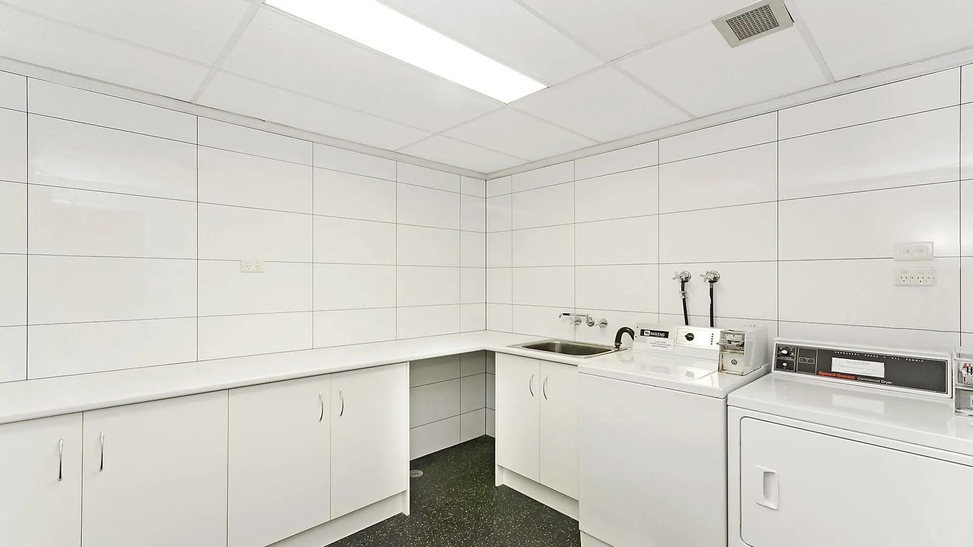 Clarion Hotel Townsville 4*,  Australia