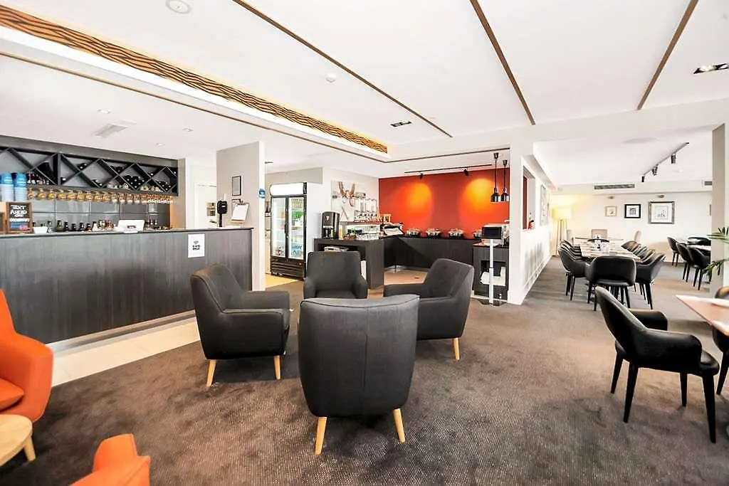 Clarion Hotel Townsville 4*,