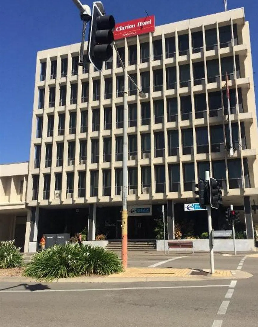 Clarion Hotel Townsville Motel